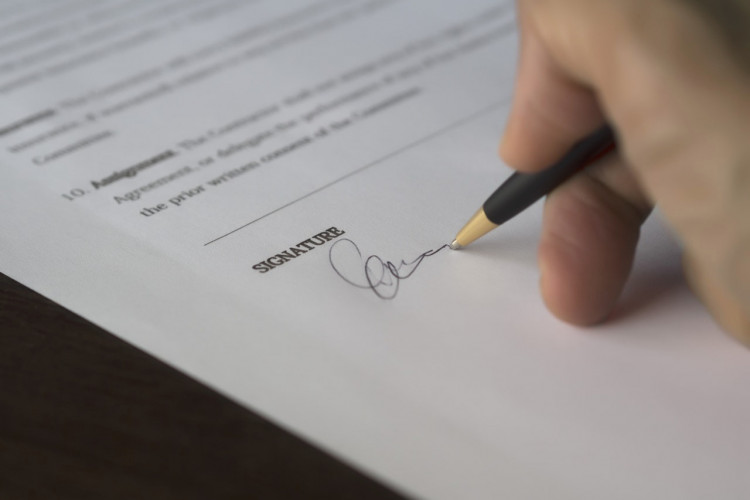 Company and Commercial Contract Drafting