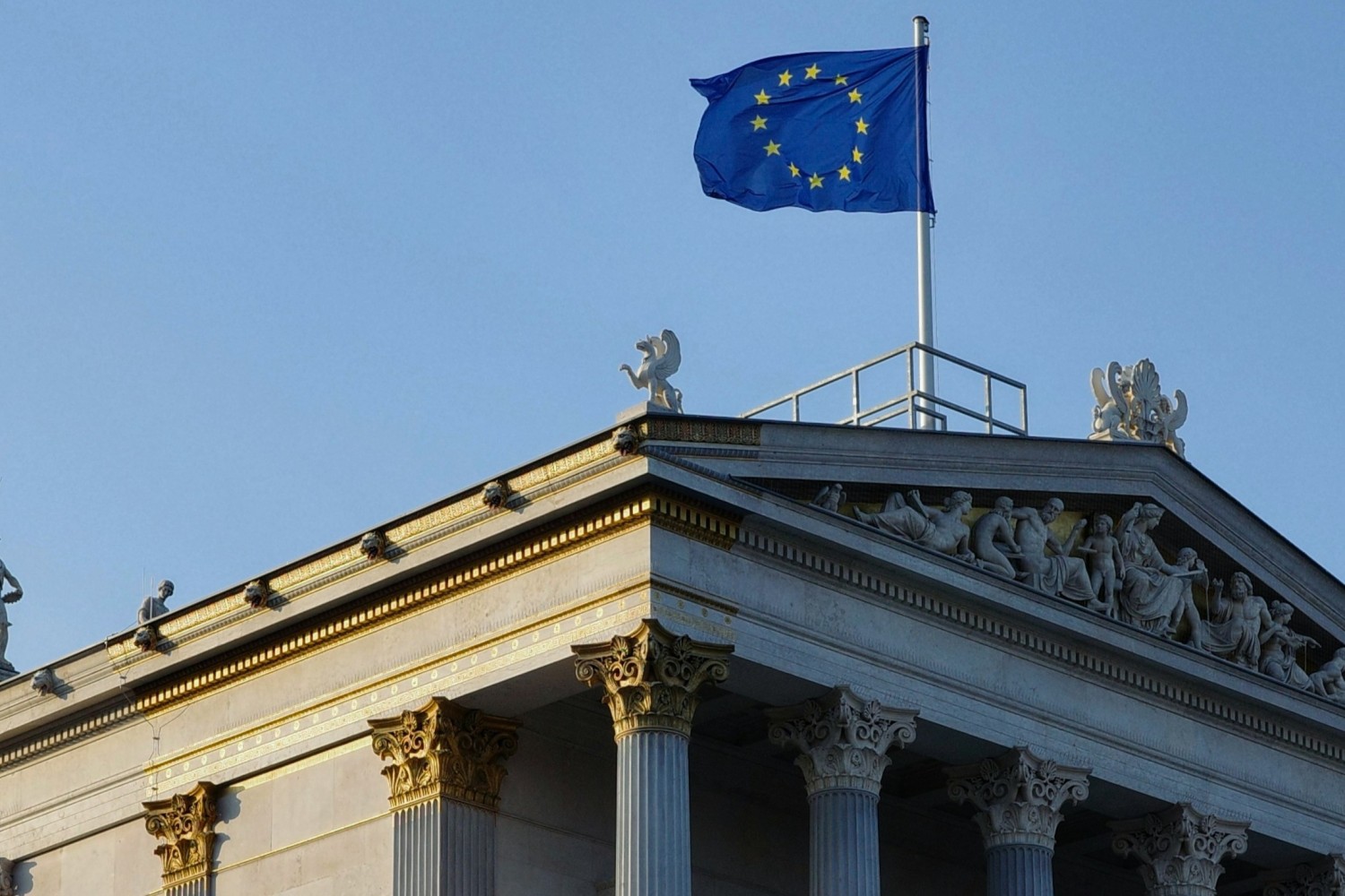 Fra pris til præstation – EU’s opgør med de tomme udbud