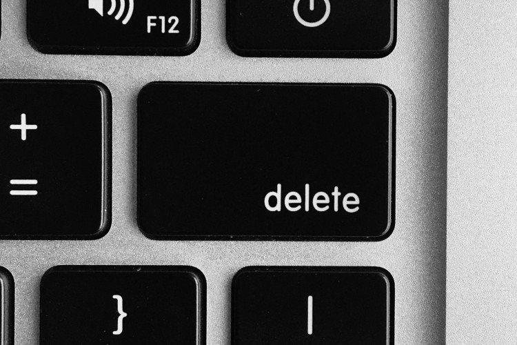 Første danske afgørelse: Sletning af filer under kontrolundersøgelse er en overtrædelse